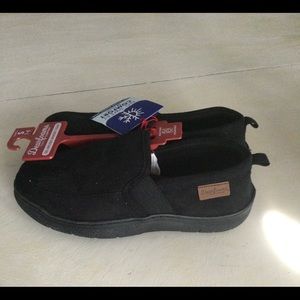 Brand new mens size small slip on black slippers